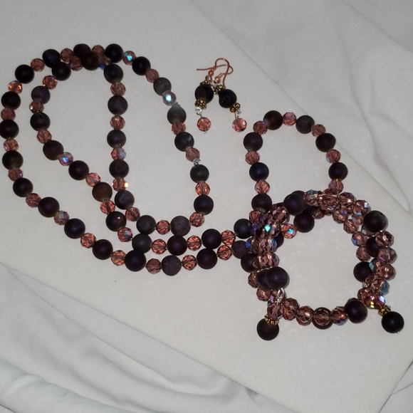 Carmina - Picture 1 of 4